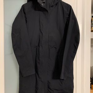 Lululemon rain coat